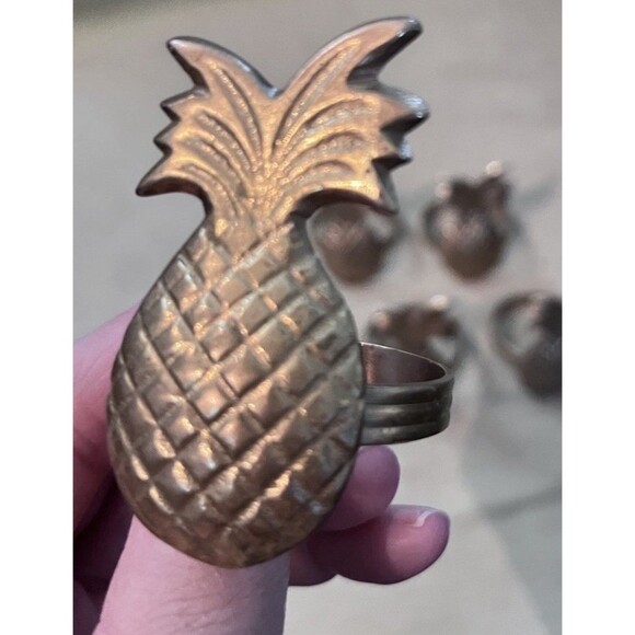 Vintage Pineapple Brass Metal Napkin Holders Rings Set of 5 MCM Mid Century - Picture 3 of 5